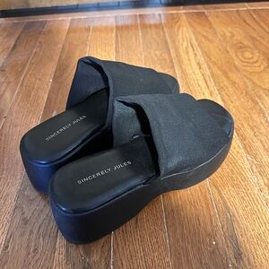 Sincerely Jules Black Platform Slides